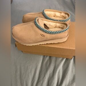 UGG Tasman 11